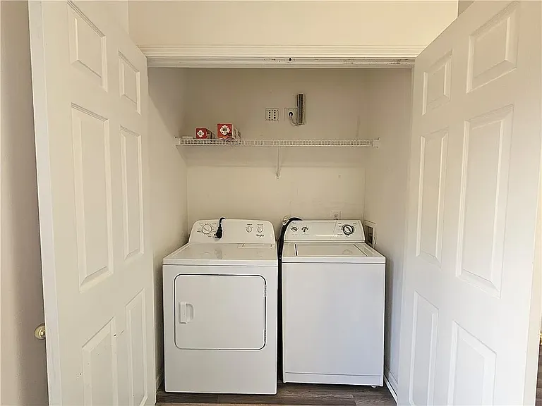128 University Village Dr #C — Photo 5