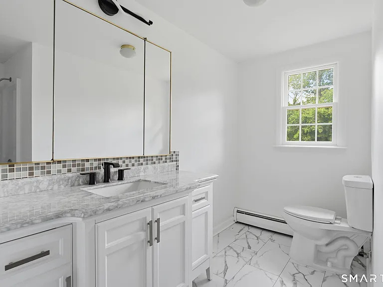 60 Hoffman Rd — Photo 25