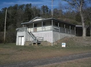 61 Fresh Water Rdg, Whittier, NC 28789