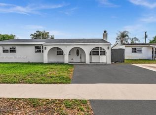 7110 Liberty St, Hollywood, FL 33024