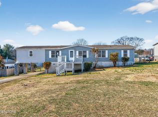 1009 Ridge View Rd, Maryville, TN 37801