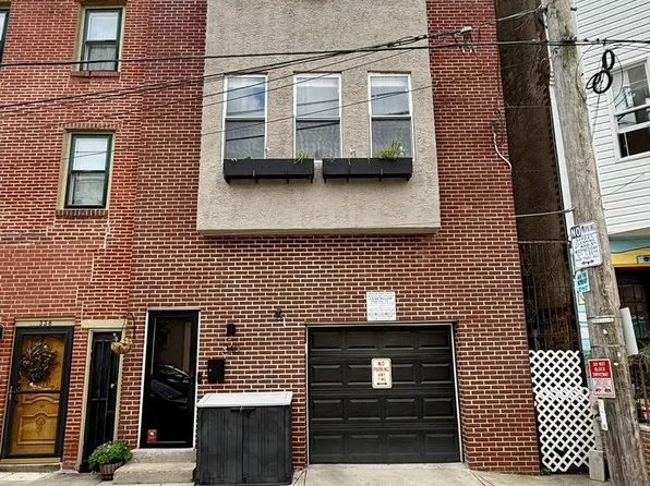 340 Monroe St, Philadelphia, PA 19147