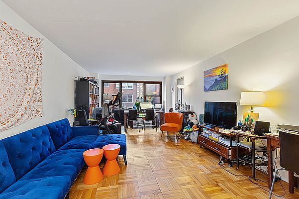 1st image of 420 E 55th St APT 11H