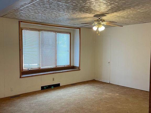 Huge living room/informal dining room and sitting area