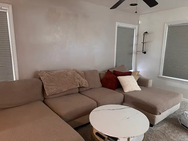 10798 Dayton Way — Photo 4