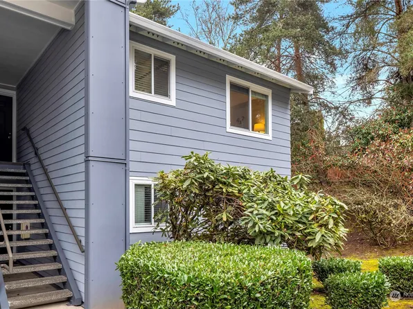 12636 100th Lane NE #F229, Kirkland, WA 98034