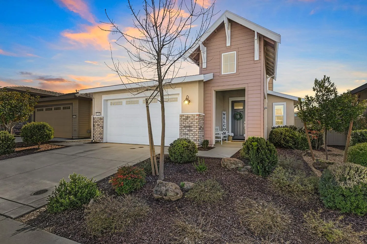 2185 Gemini Ln photo 1