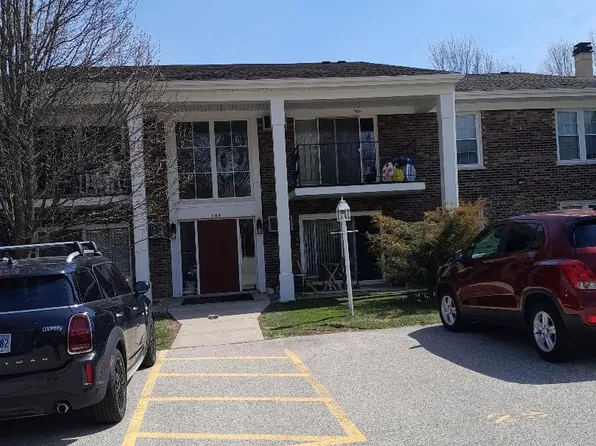 104 Evelyn Ln Unit F, Lake Geneva, WI 53147