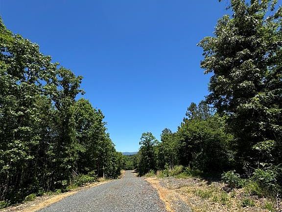 2nd image of 50 Vista Ridge Trail