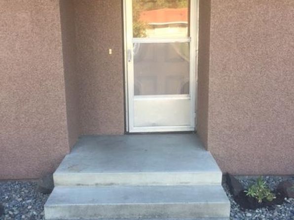 614 S Blaine St APT 2