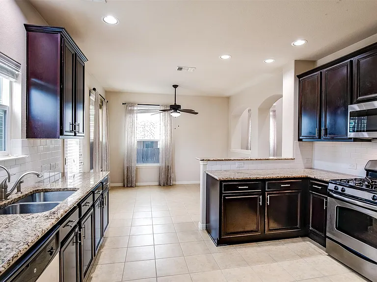 11508 Running Brush Ln — Photo 11