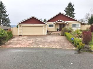 17123 NE 8th Pl, Bellevue, WA