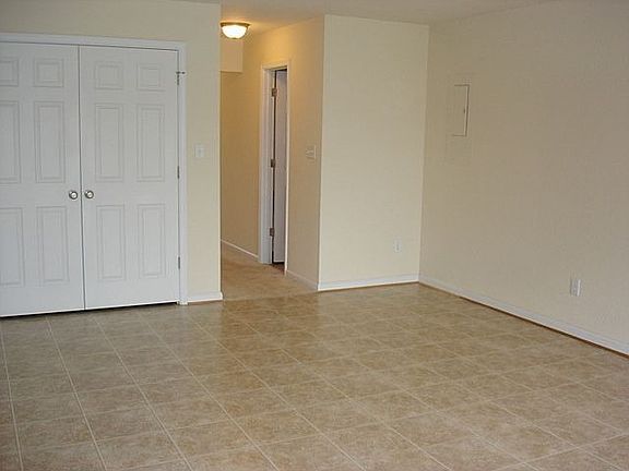 3rd image of 22 Manly St
