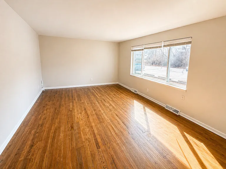 204 N Morse Ave #34 — Photo 6