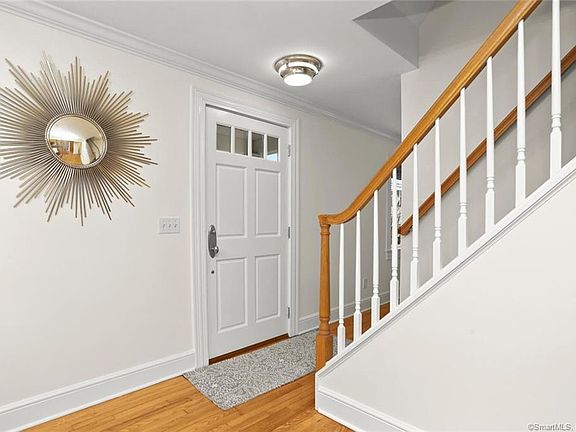 5th image of 329 Lalley Blvd