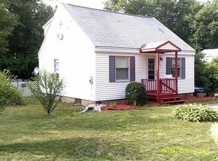 111 Wallace Rd, Fitchburg, MA 01420