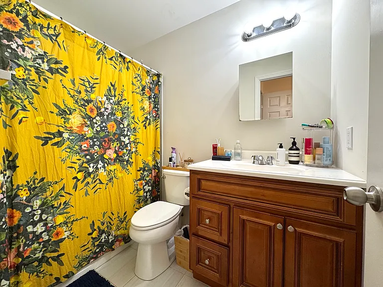 77 Leeward Ct — Photo 8