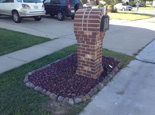 24 Tulip Bend Dr, Wentzville, MO