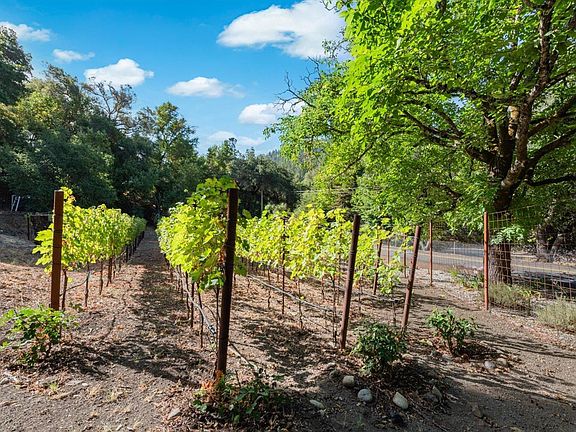 2nd image of 5266 Dry Creek Road