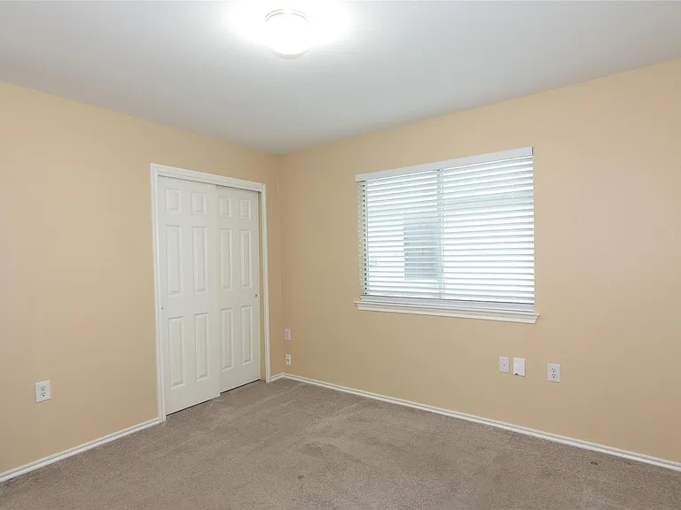 7612 Cayenne Ln — Photo 17