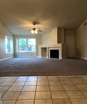 3rd image of 8918 Levelland