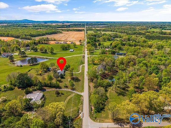 2nd image of 1586 Oscar Patterson Rd