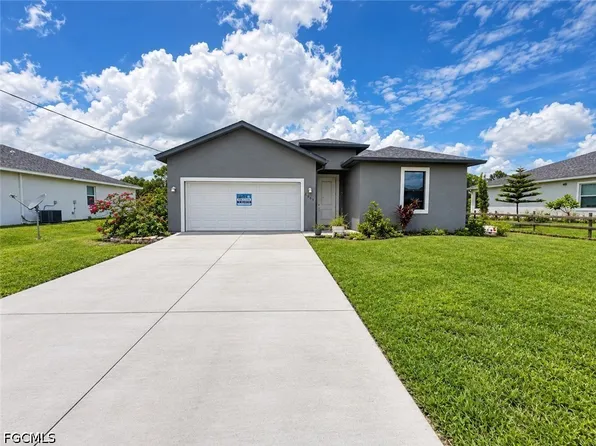 6009 Keystone Cir, Labelle, FL 33935