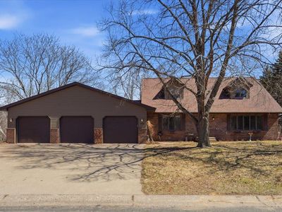 1299 Park View Dr, New Richmond, WI, 54017