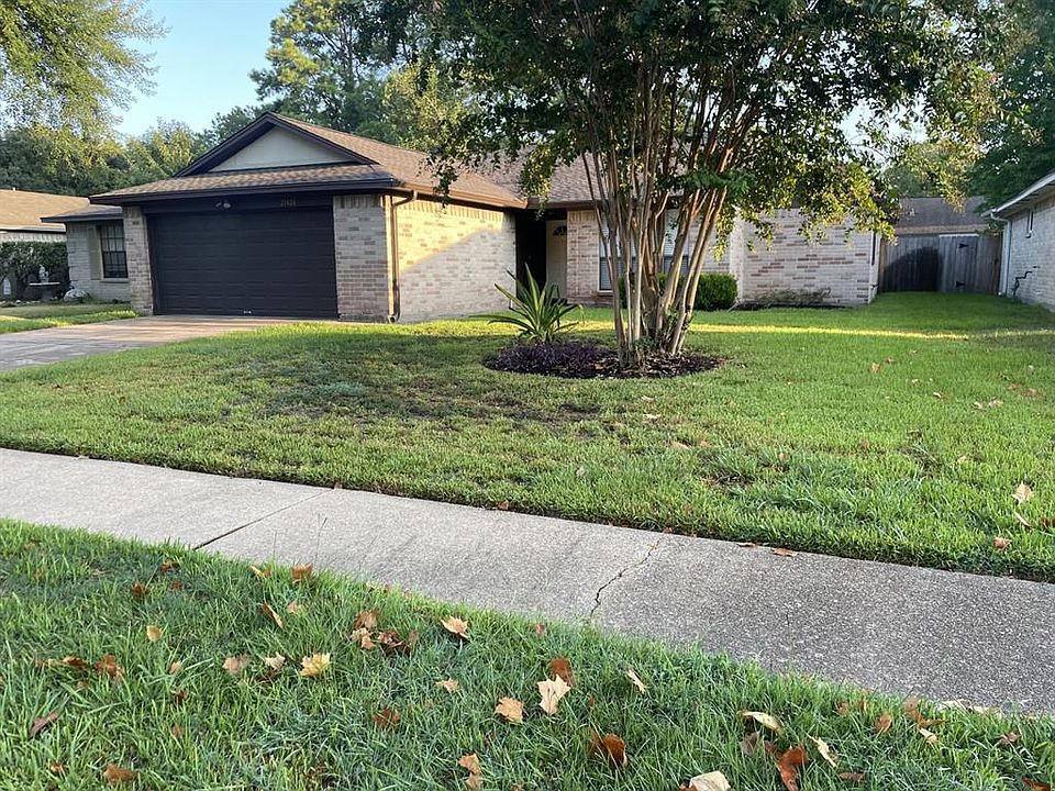 1st image of 21426 Park Run Dr