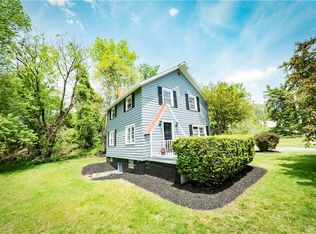 121 Stone Quarry Rd, Monaca, PA 15061