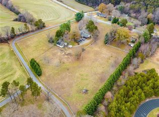 4140 Transou Rd, Pfafftown, NC 27040