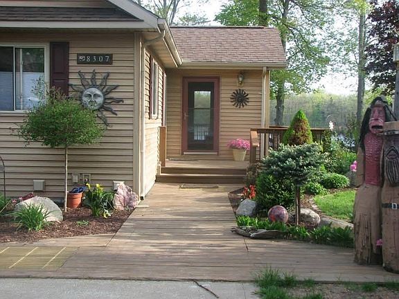 3rd image of 8307 Cortez Rd