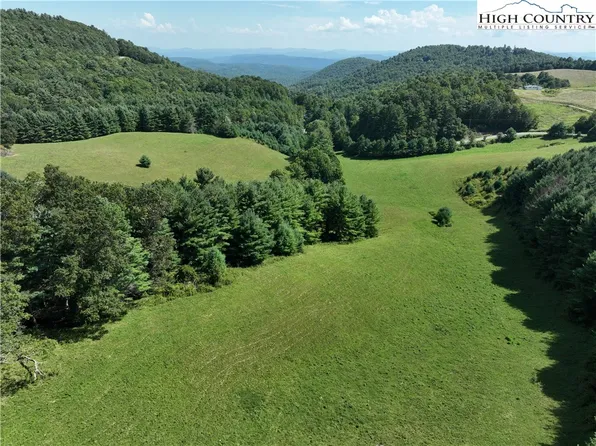 11 Wildcat Road, Deep Gap, NC 28618