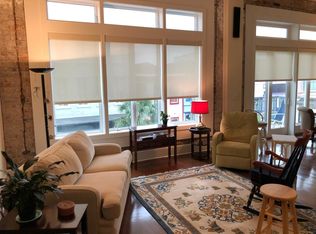 2208 Post Office St #201, Galveston, TX 77550