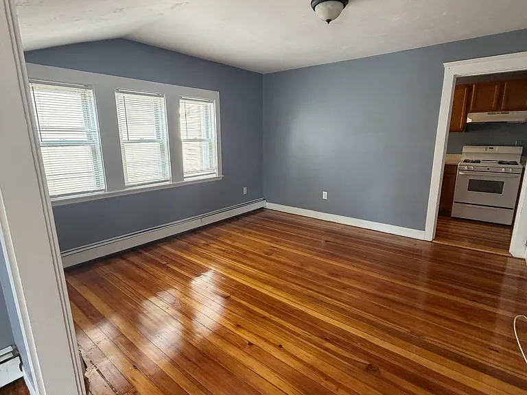 Dining room right off kitchen