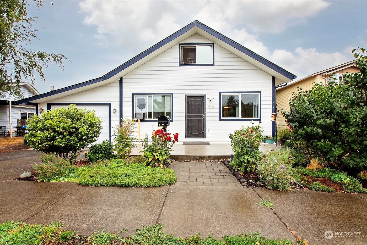514 Richmond Avenue photo 1