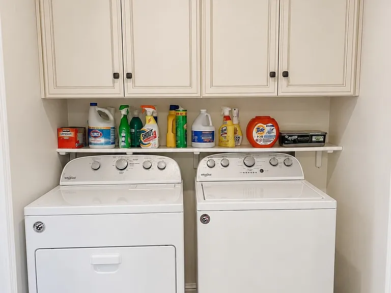 1 Laurel Dr — Photo 6