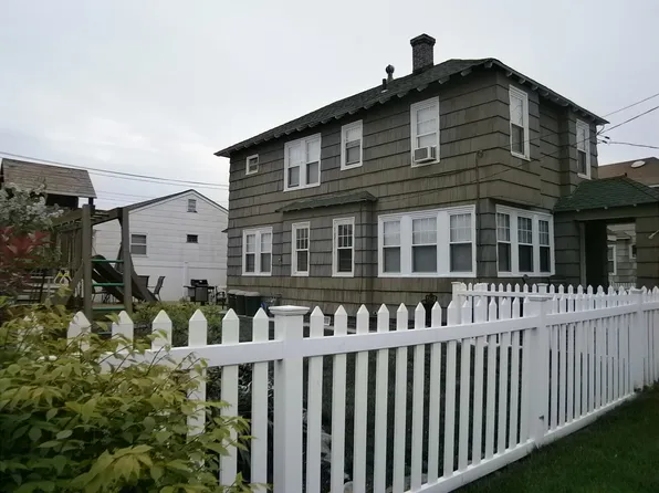 114 N Martindale Ave, Ventnor, NJ 08406
