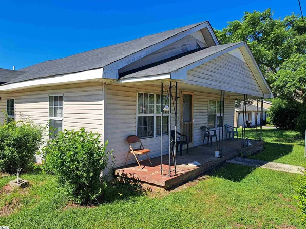 206 Broadus St, Greer, SC 29651