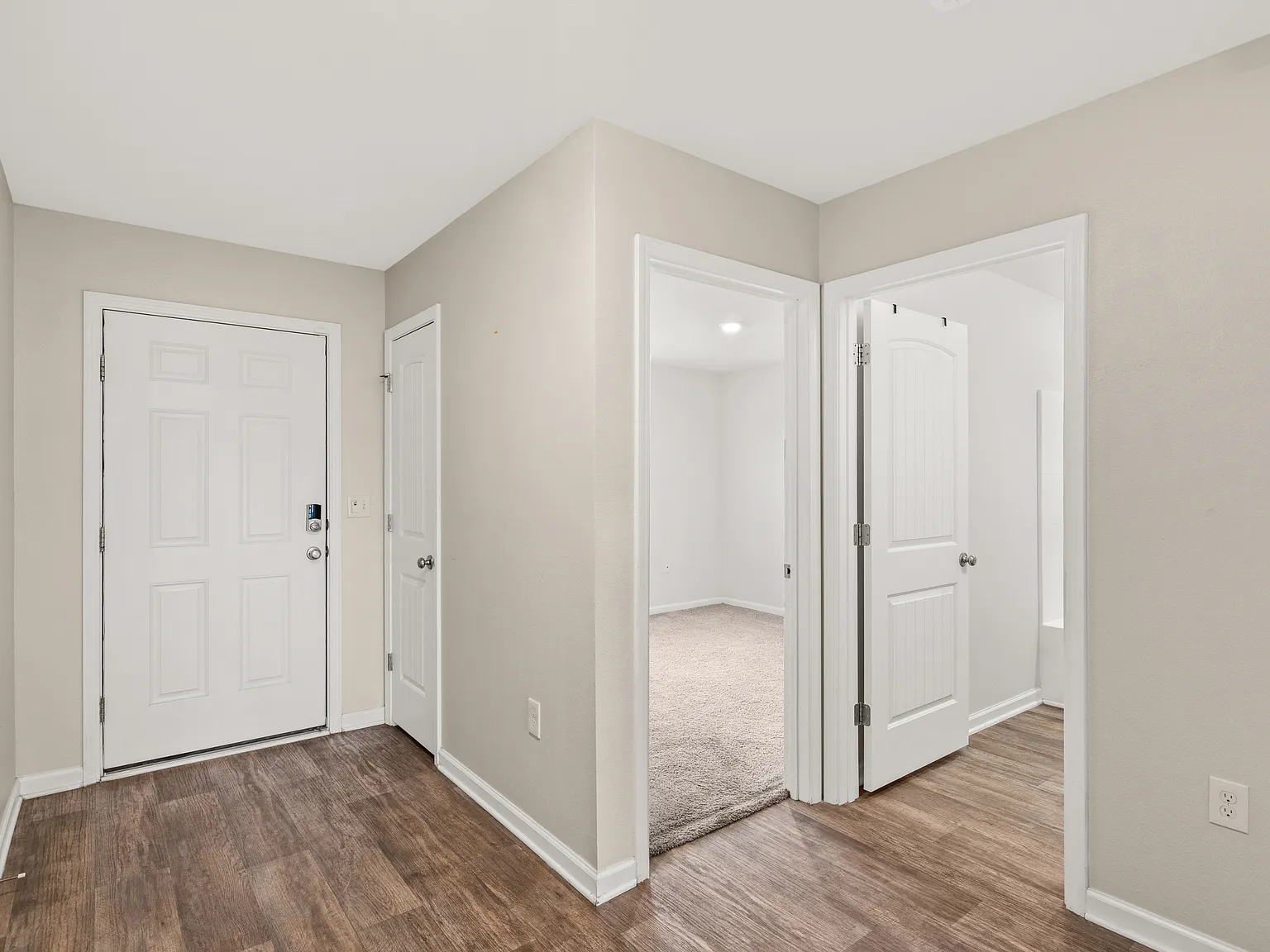 7292 Ellie B Dr - 1 — Photo 4