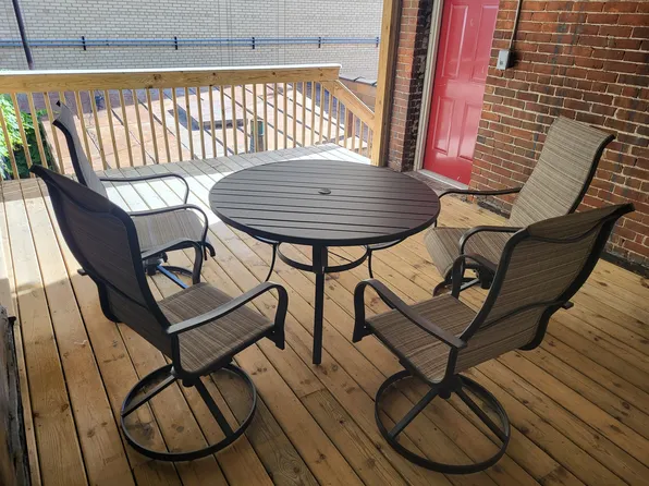 24 N 4th St, Platteville, WI 53818