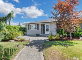 611 13th St SW, Puyallup, WA 98371