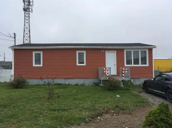 10 Princess Avenue, Stephenville, NL A2N2G9