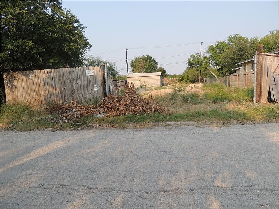 2nd image of 512&514 Marie Street