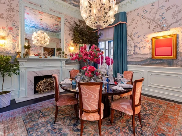 20 West 12th Street image 4 of 30