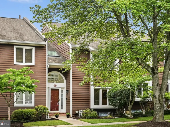 301 Fox Run, Exton, PA 19341