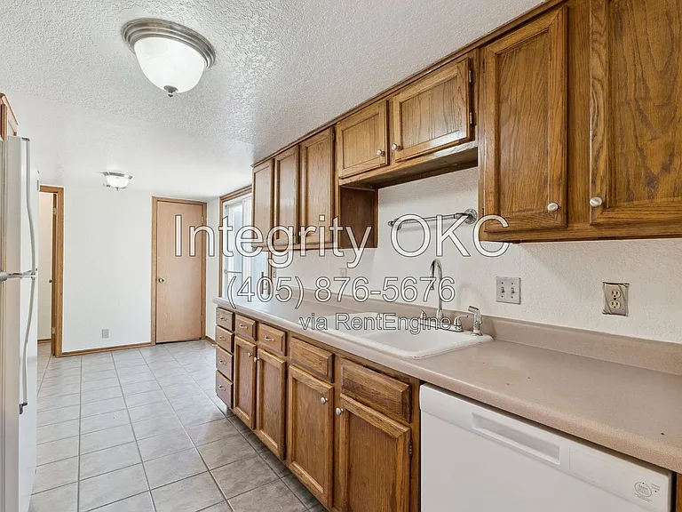 413 Manner Park Ave — Photo 34