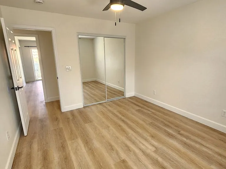 6331 Hermosa Ave — Photo 17