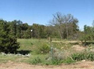 3178 S 205th Rd, Half Way, MO 65663