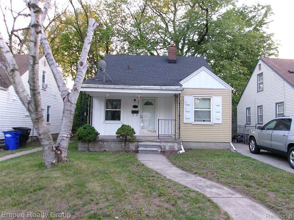 1st image of 7507 W Parkway St